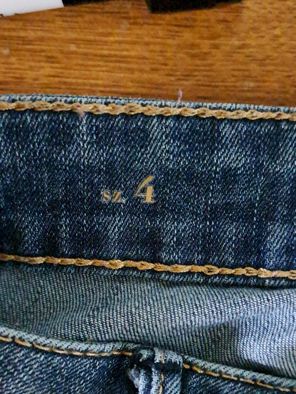 WHBM The Skimmer Jeans - Picture 7 of 9